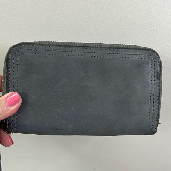 Universal Thread Zip Accordian Wallet Gray - Picture 1 of 3